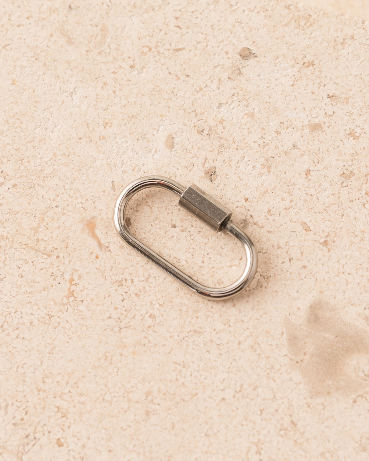 Silver Minimal Clip